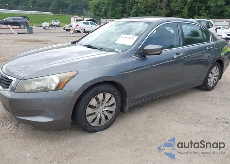 2010 Honda Accord 2.4 Lx из США, поврежденный, VIN 1HGCP2F33AA007365